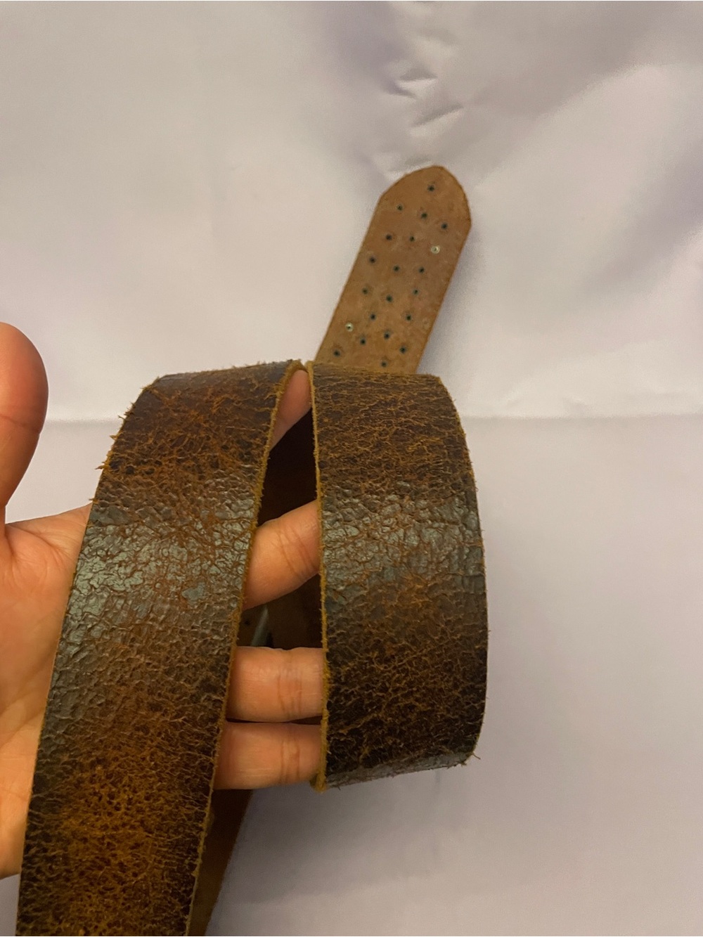 Aquara Handcrafted Italian Studded 
Leather Belt MSRP $250 size L - Picture 4 of 5